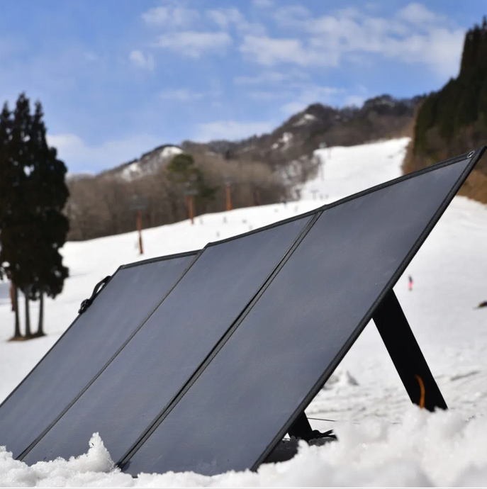 PowerArQ Solar 折りたたみ式 210W、本日3月24日より各種モール販売開始